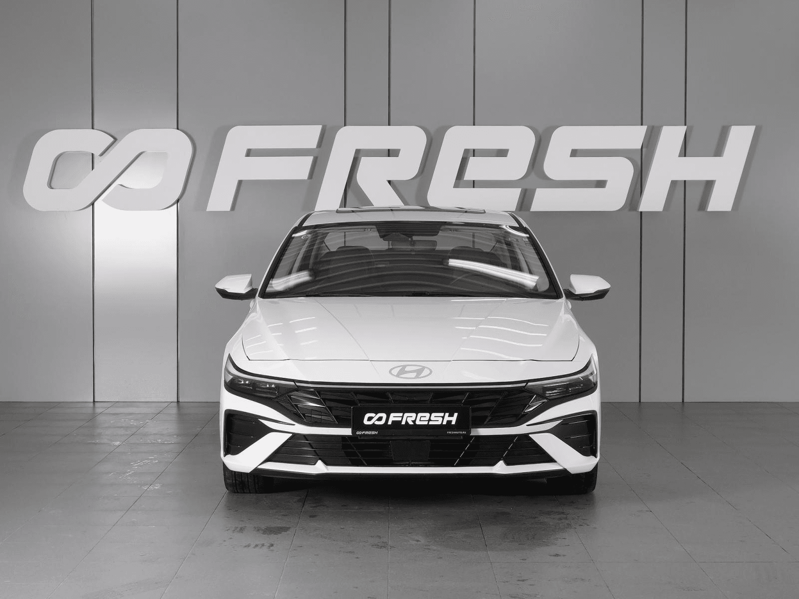 Hyundai Elantra 2024 — миниатюра 3