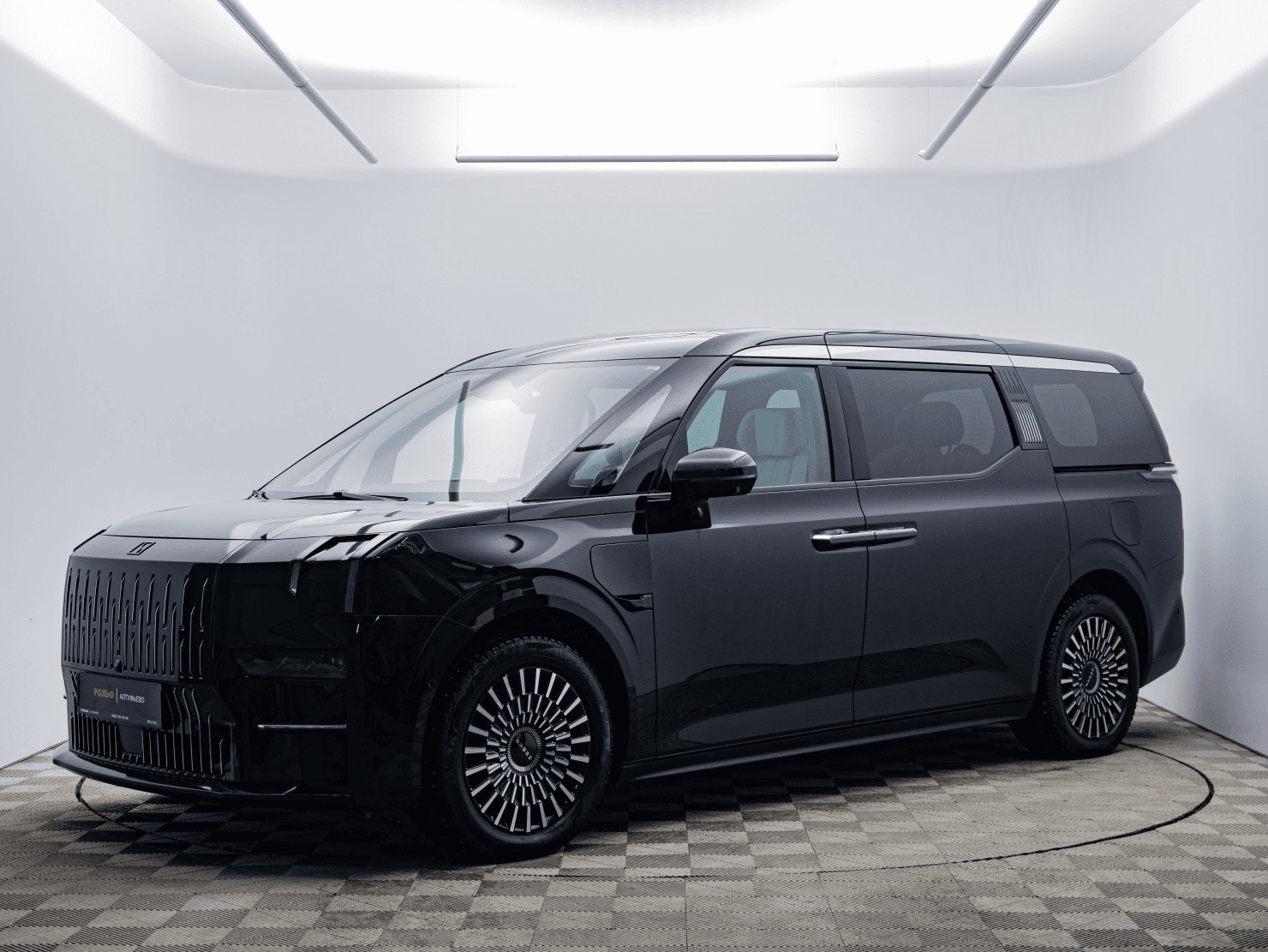 Zeekr 009 2023 — купить в Москва