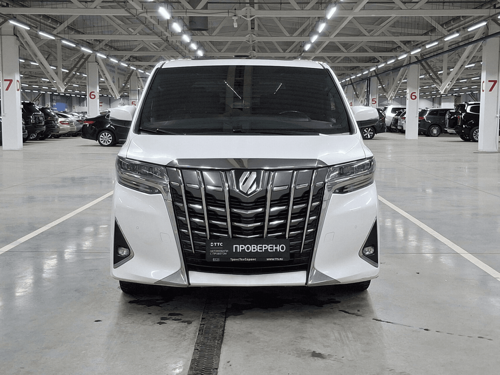 Toyota Alphard 2019 — миниатюра 2