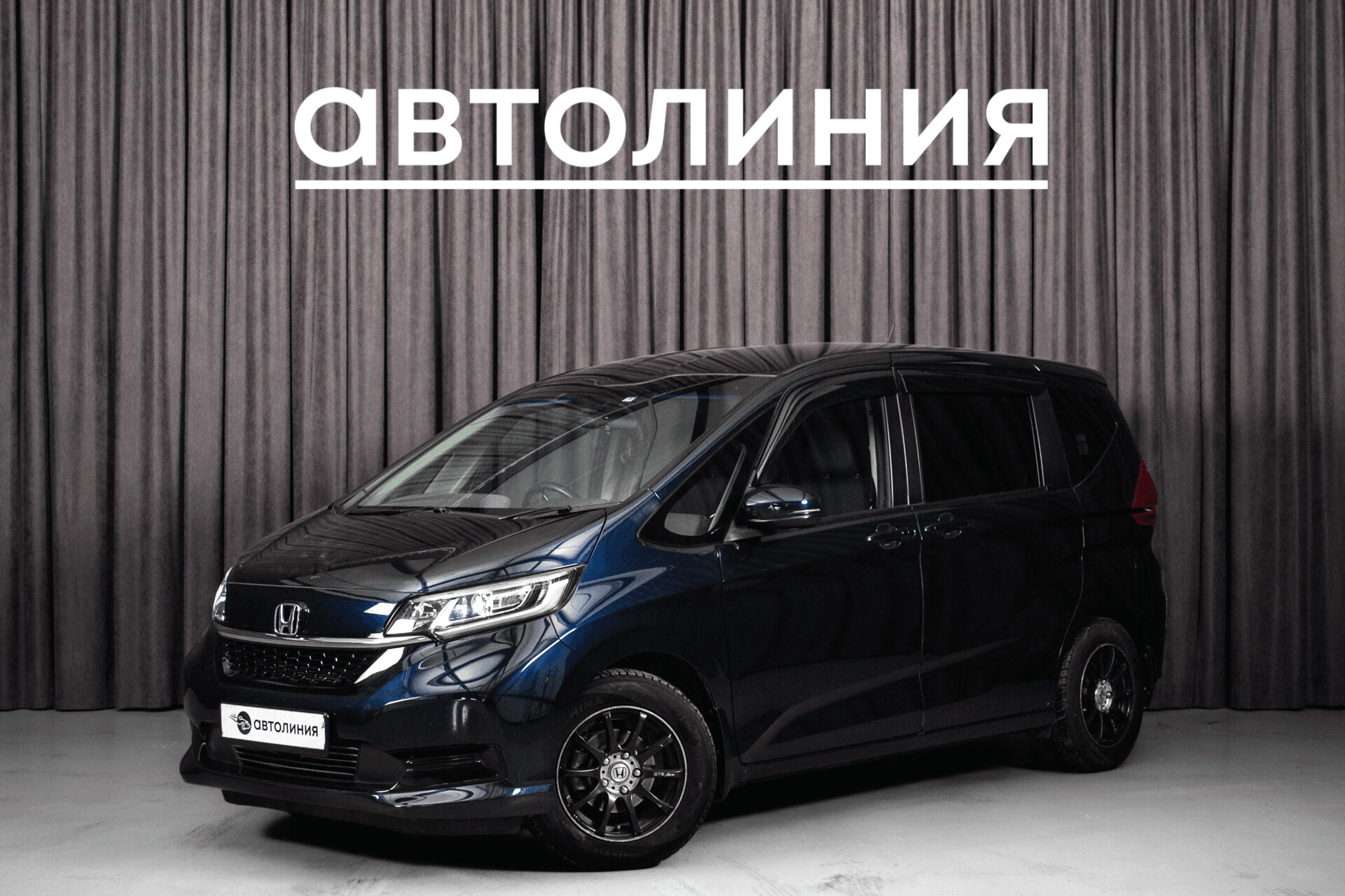 Honda Freed 2019 — купить в Красноярск