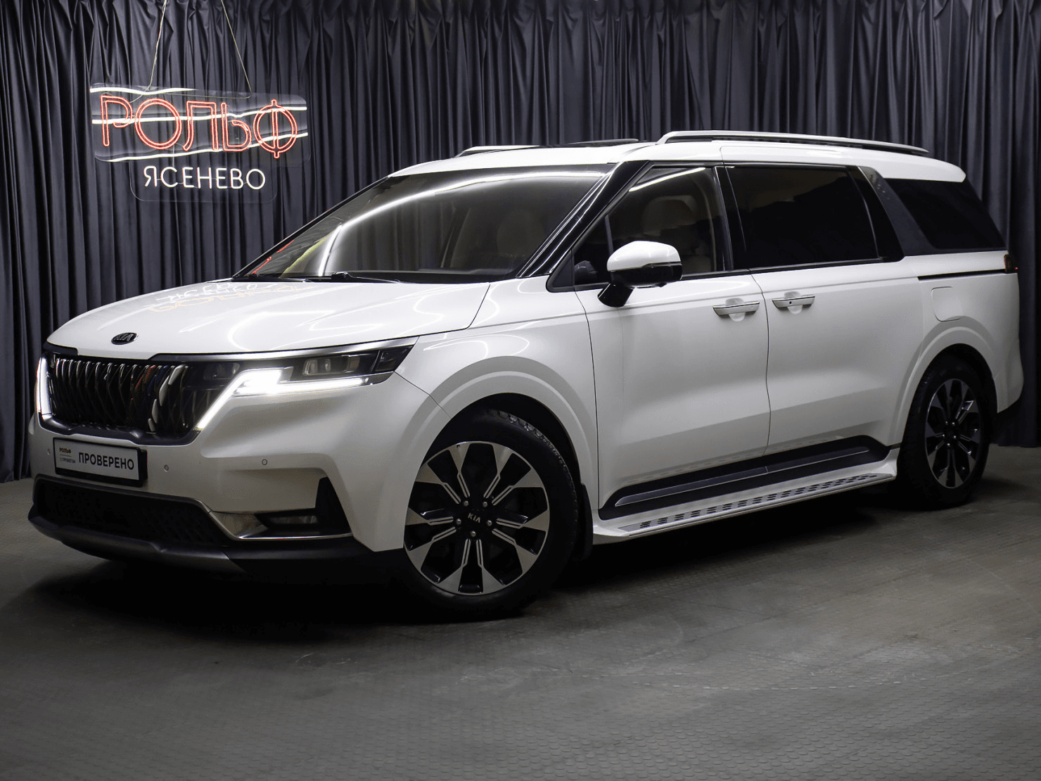 KIA Carnival 2021 — купить в Москва