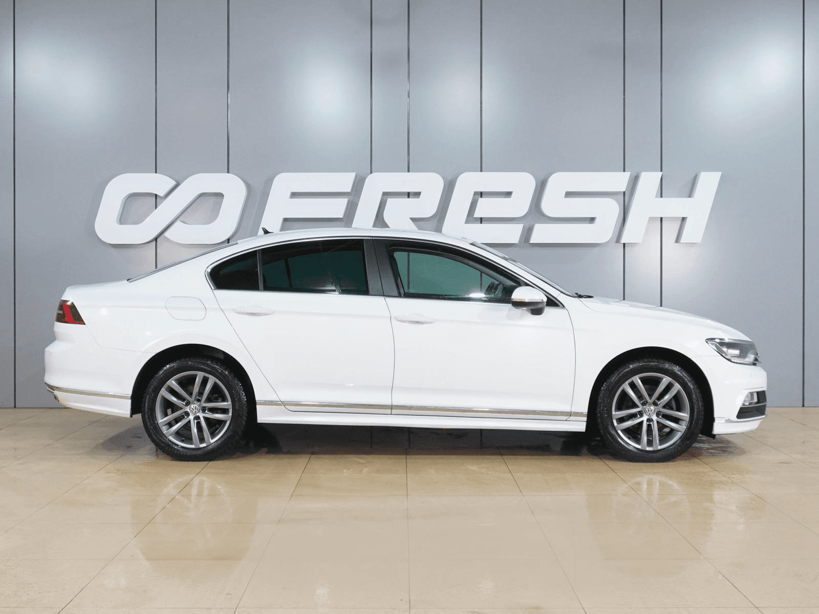 Volkswagen Passat 2018 — миниатюра 5