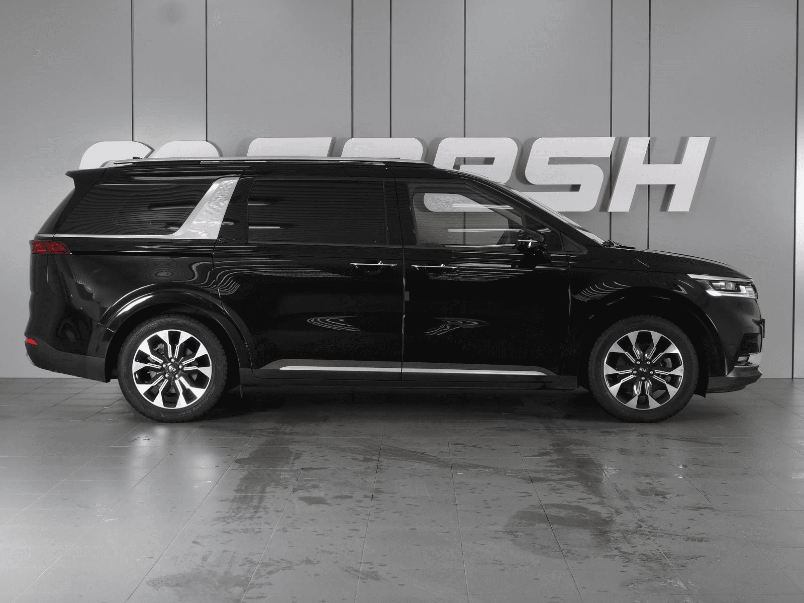 KIA Carnival 2021 — миниатюра 5