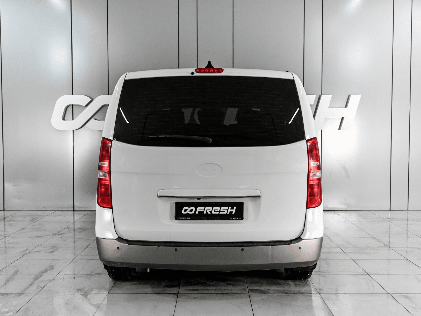 Hyundai H-1 2019 — миниатюра 4