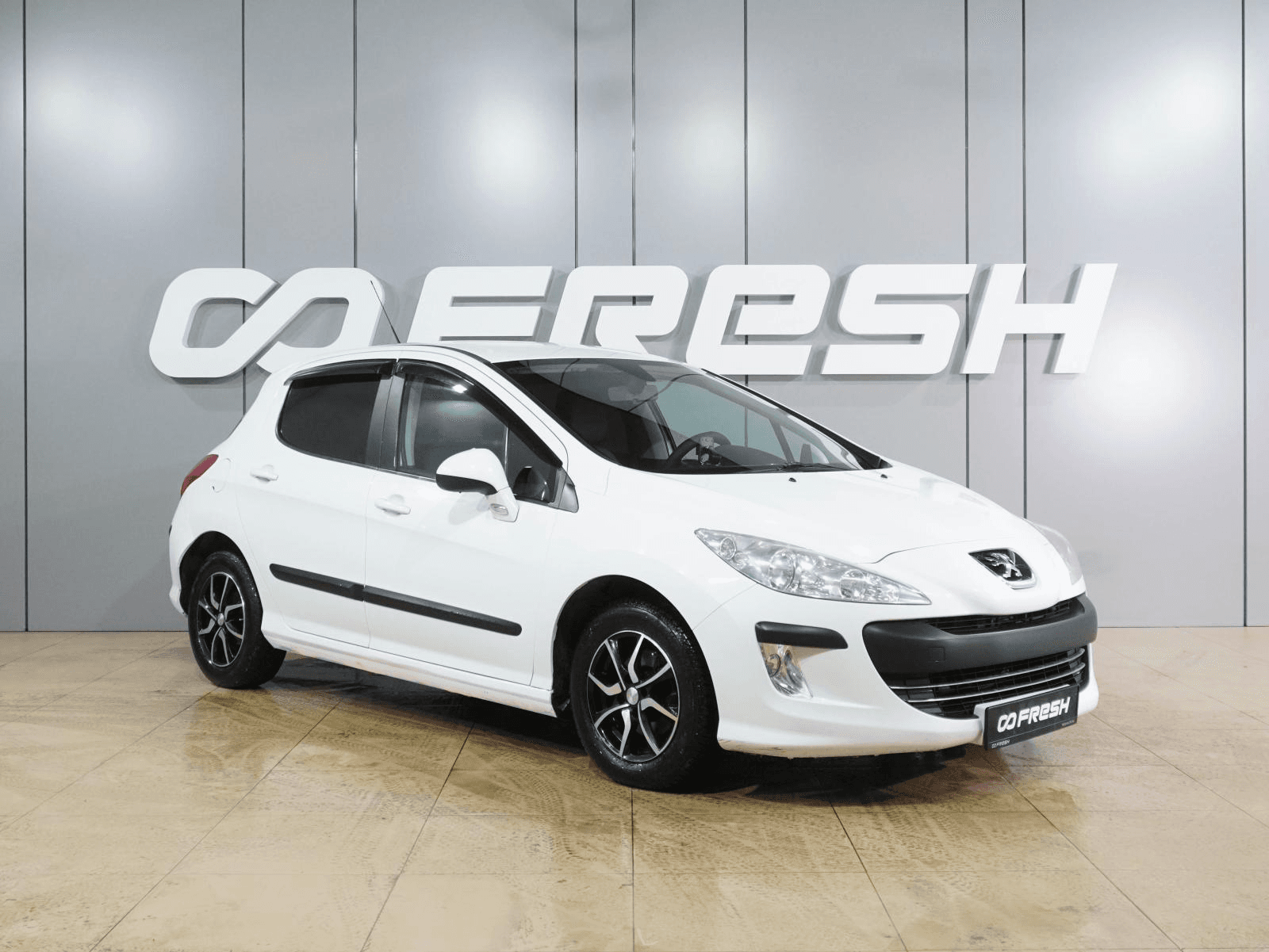 Peugeot 308 2010 — купить в Воронеж