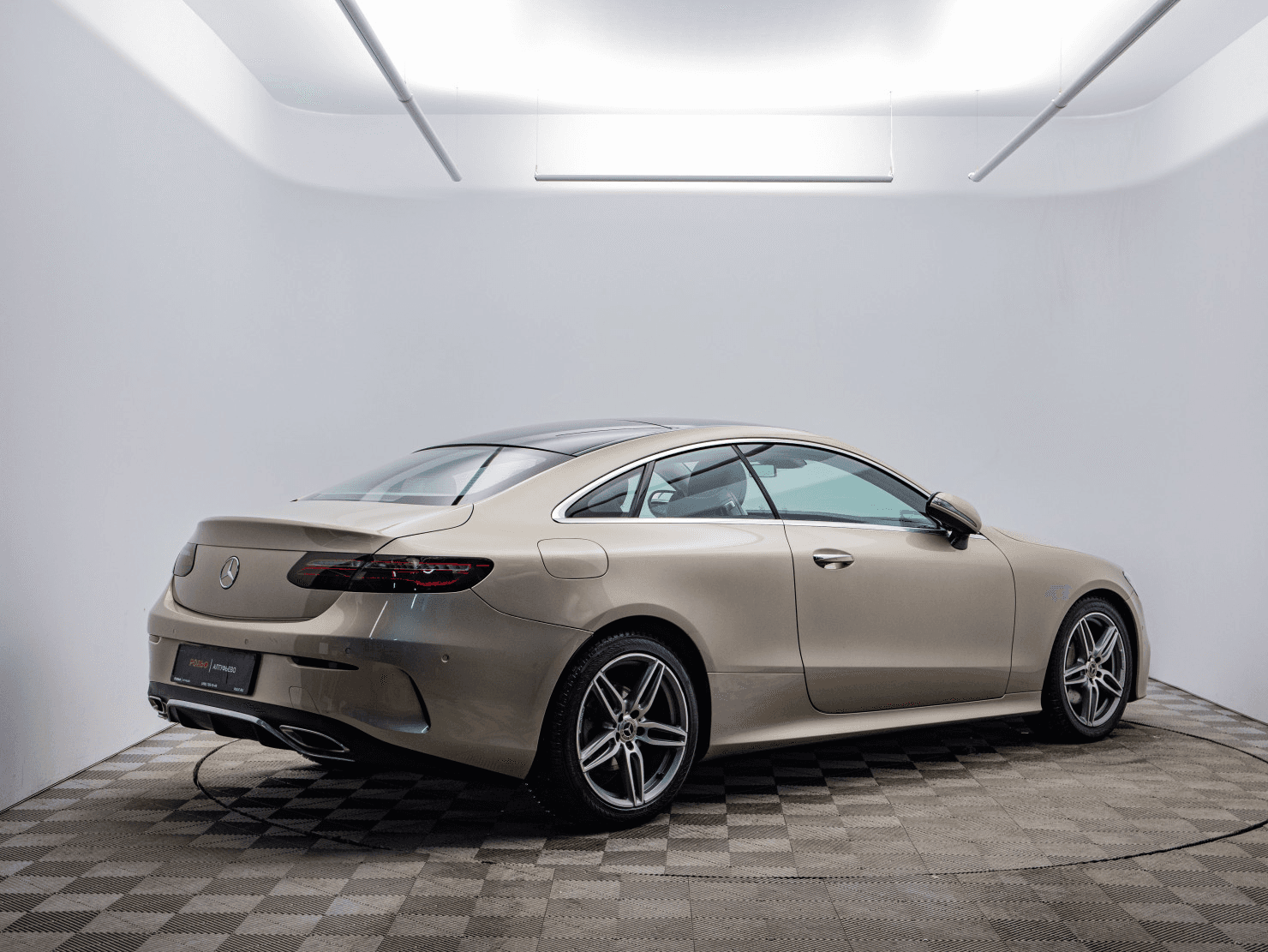 Mercedes-Benz E-Класс купе 2018 — миниатюра 5