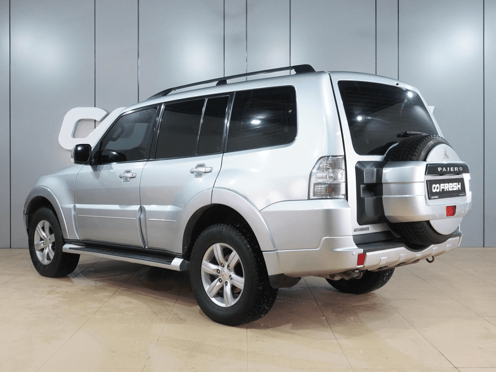 Mitsubishi Pajero 2011 — миниатюра 2