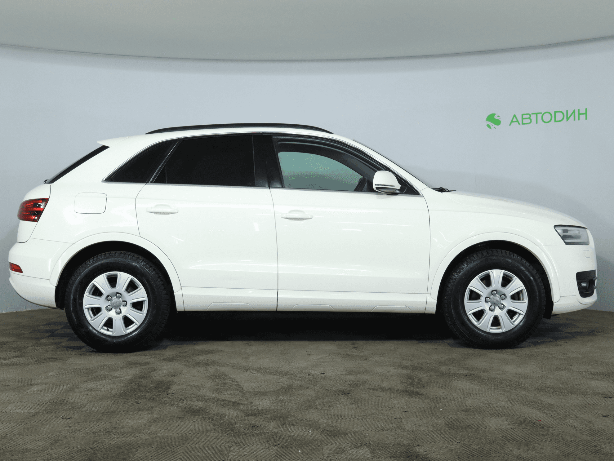 Audi Q3 2012 — миниатюра 4