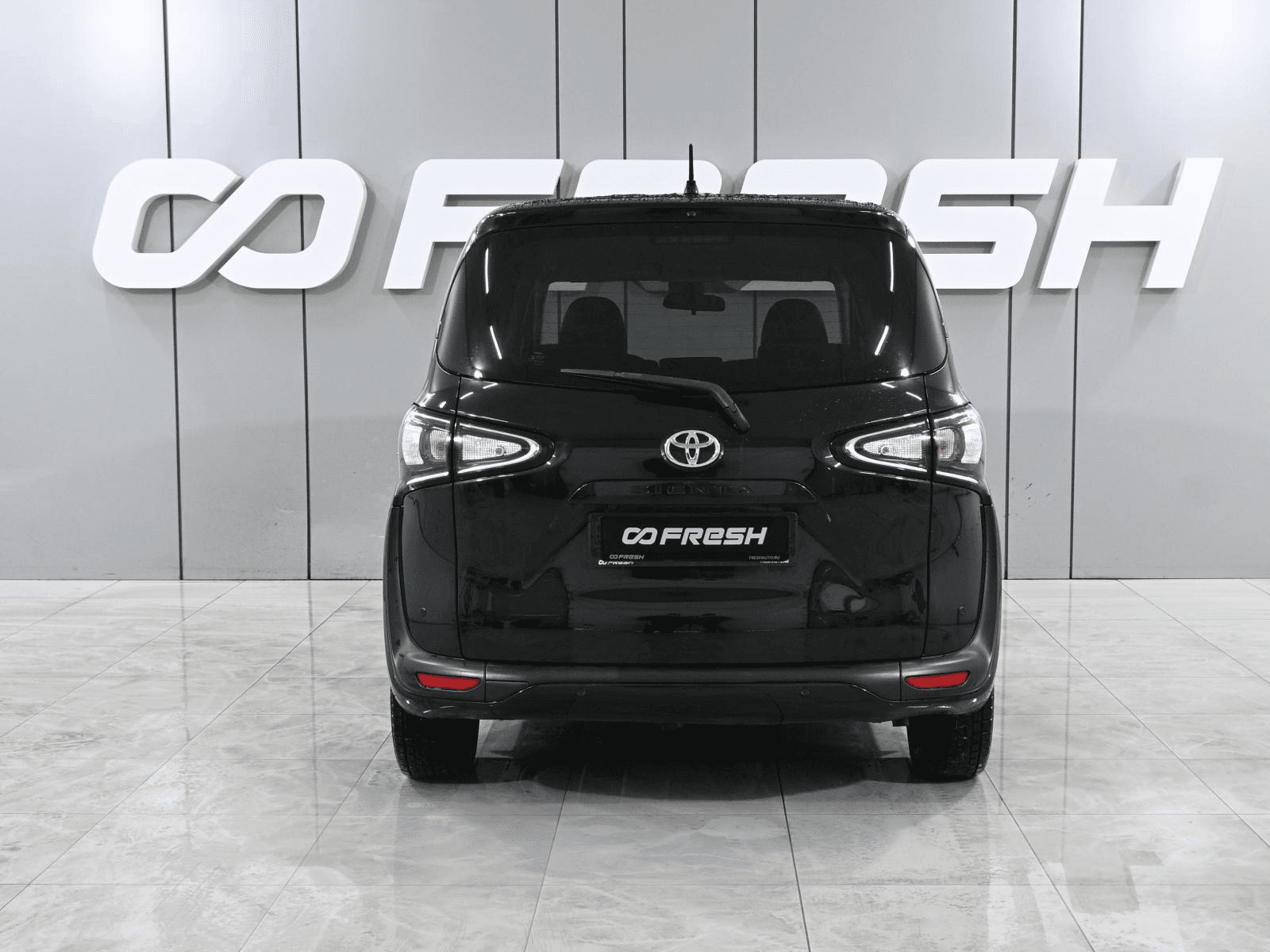 Toyota Sienta 2019 — миниатюра 4