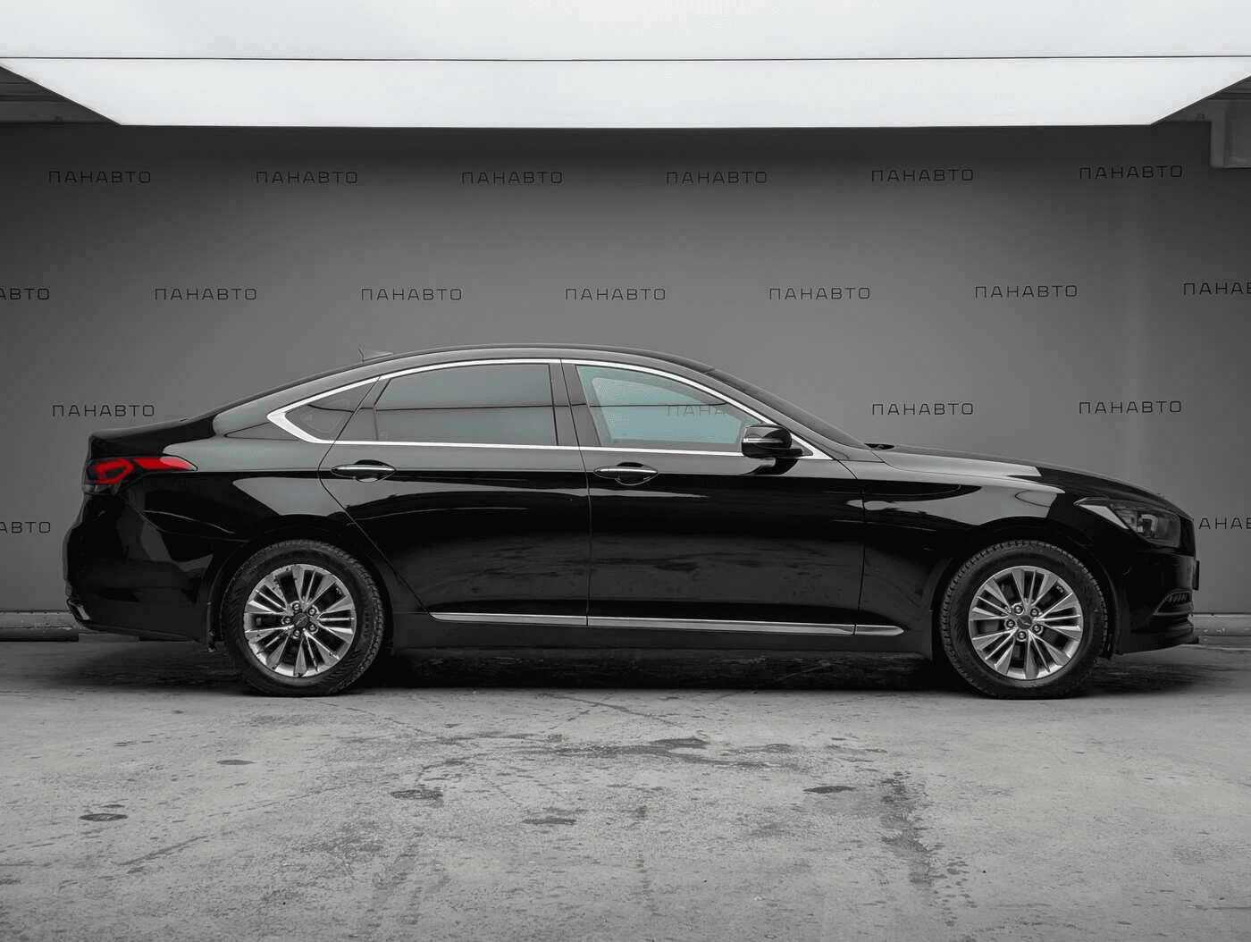 Hyundai Genesis 2016 — миниатюра 5