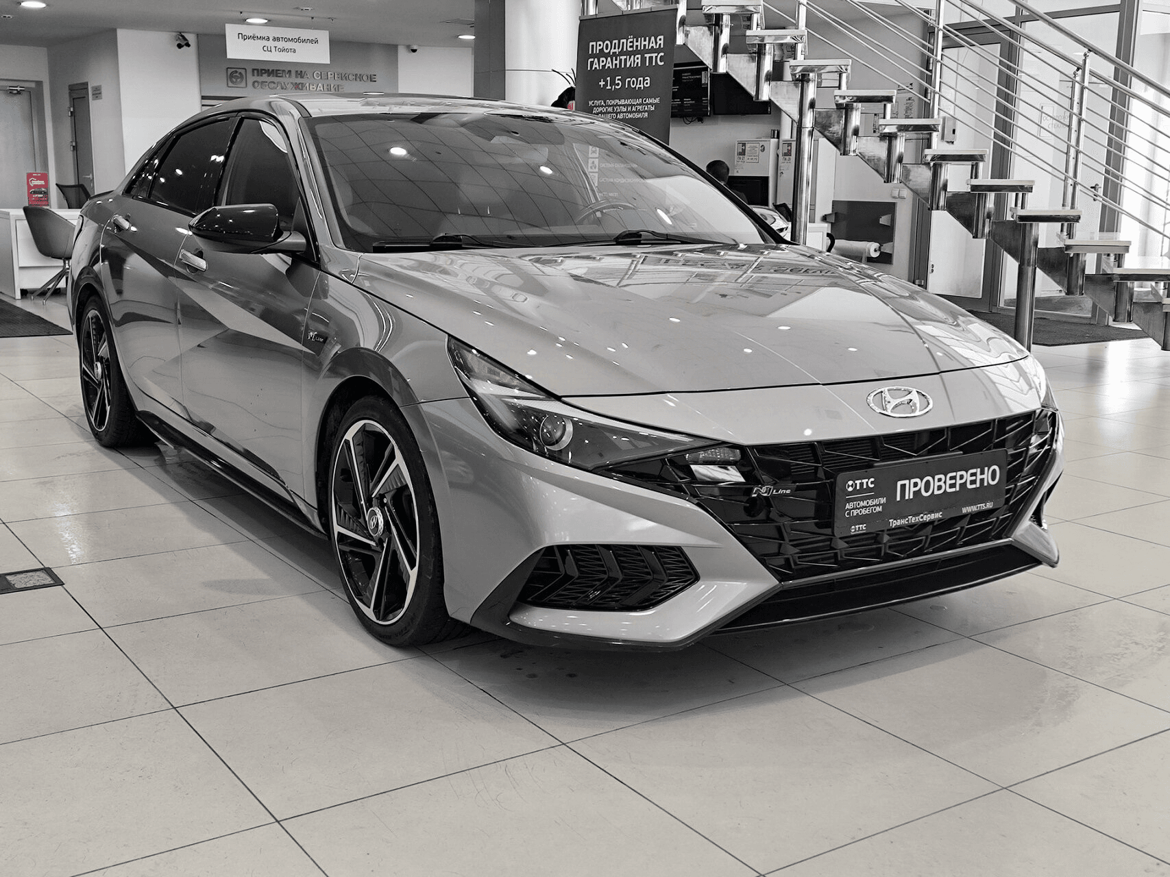 Hyundai Elantra 2021 — миниатюра 3