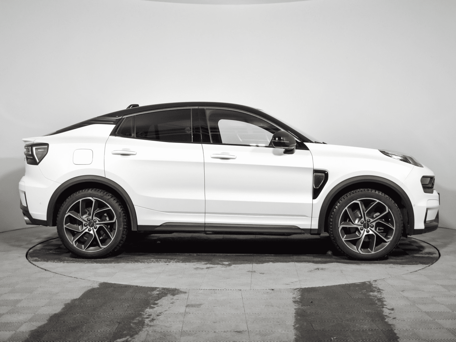 Lynk & Co 05 2023 — миниатюра 4