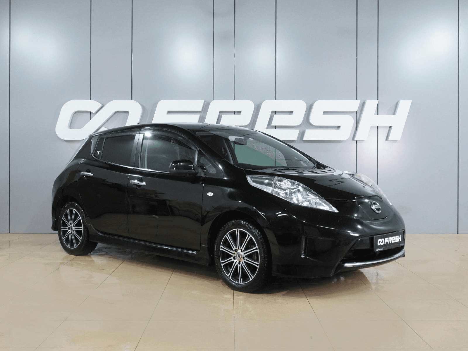 Nissan Leaf — купить