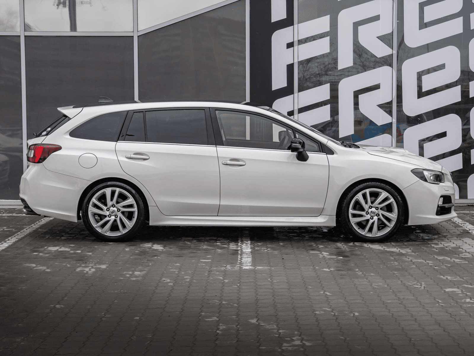 Subaru Levorg 2016 — миниатюра 5