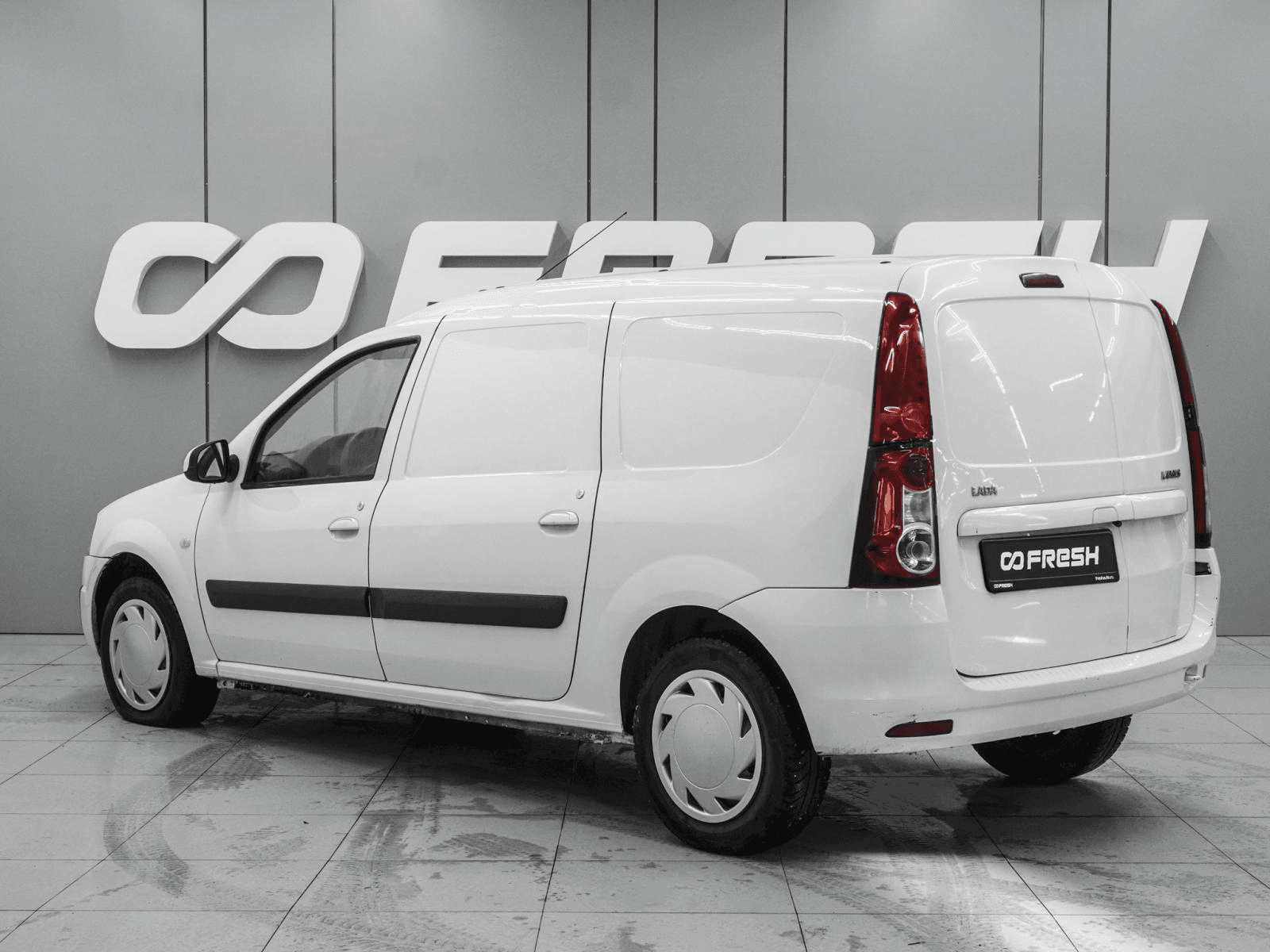 LADA Largus 2015 — миниатюра 2