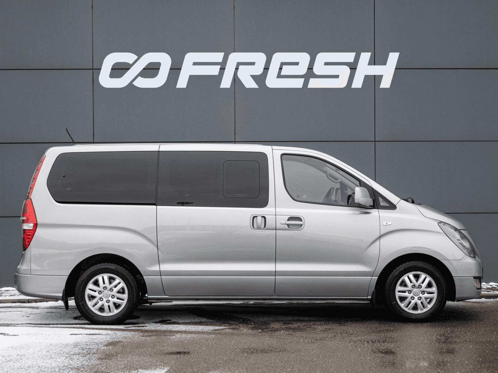 Hyundai H-1 2017 — миниатюра 5