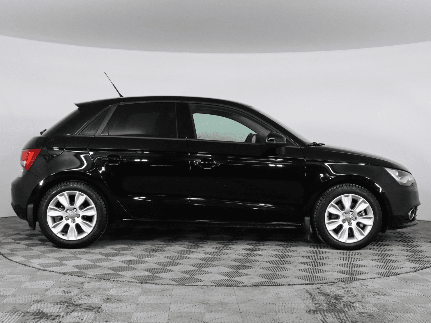Audi A1 2014 — миниатюра 4