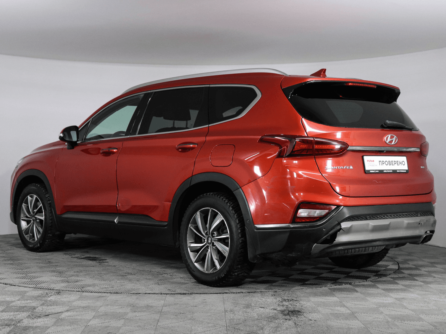 Hyundai Santa Fe 2018 — миниатюра 4