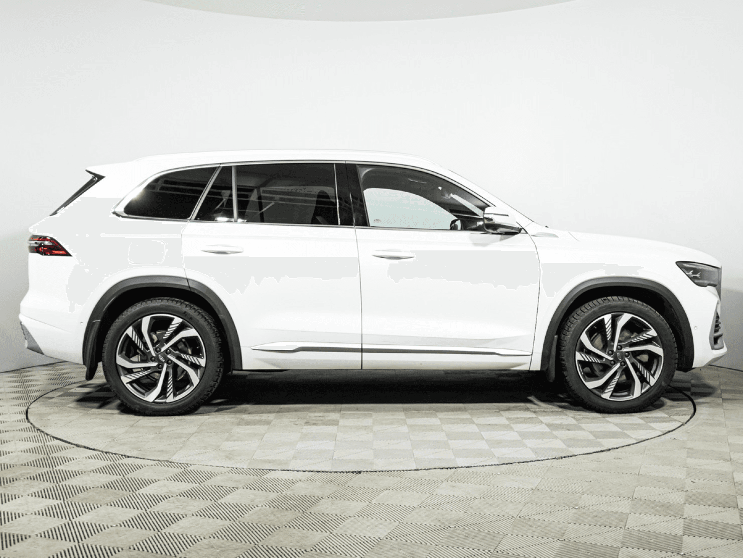 Geely Monjaro 2023 — миниатюра 4