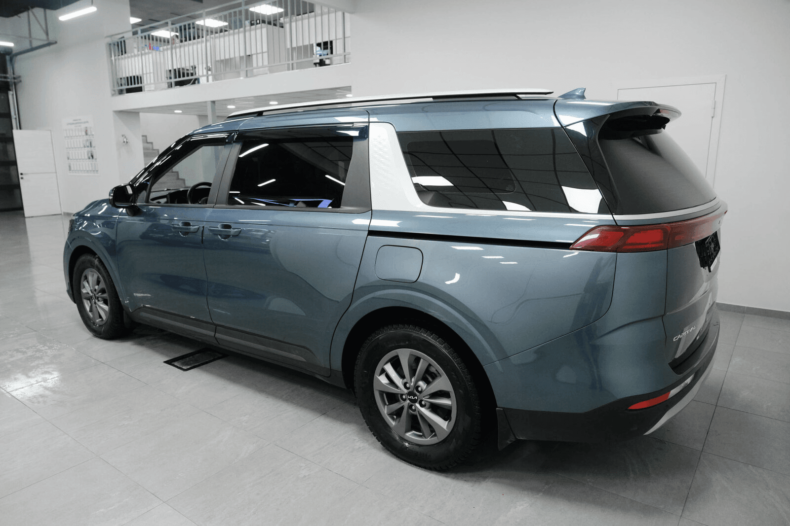 KIA Carnival 2022 — миниатюра 3