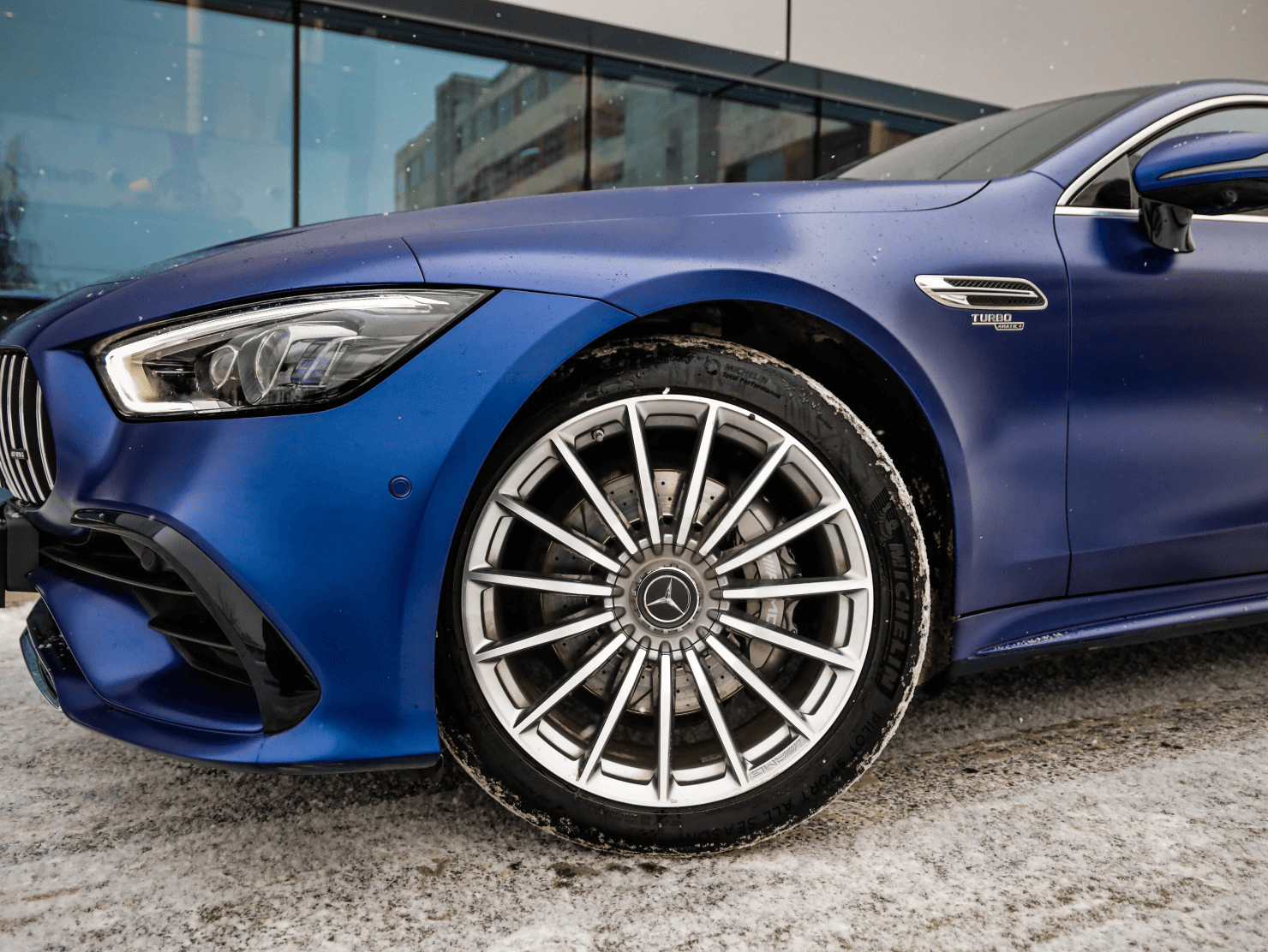 Mercedes-Benz AMG GT 2021 — миниатюра 3