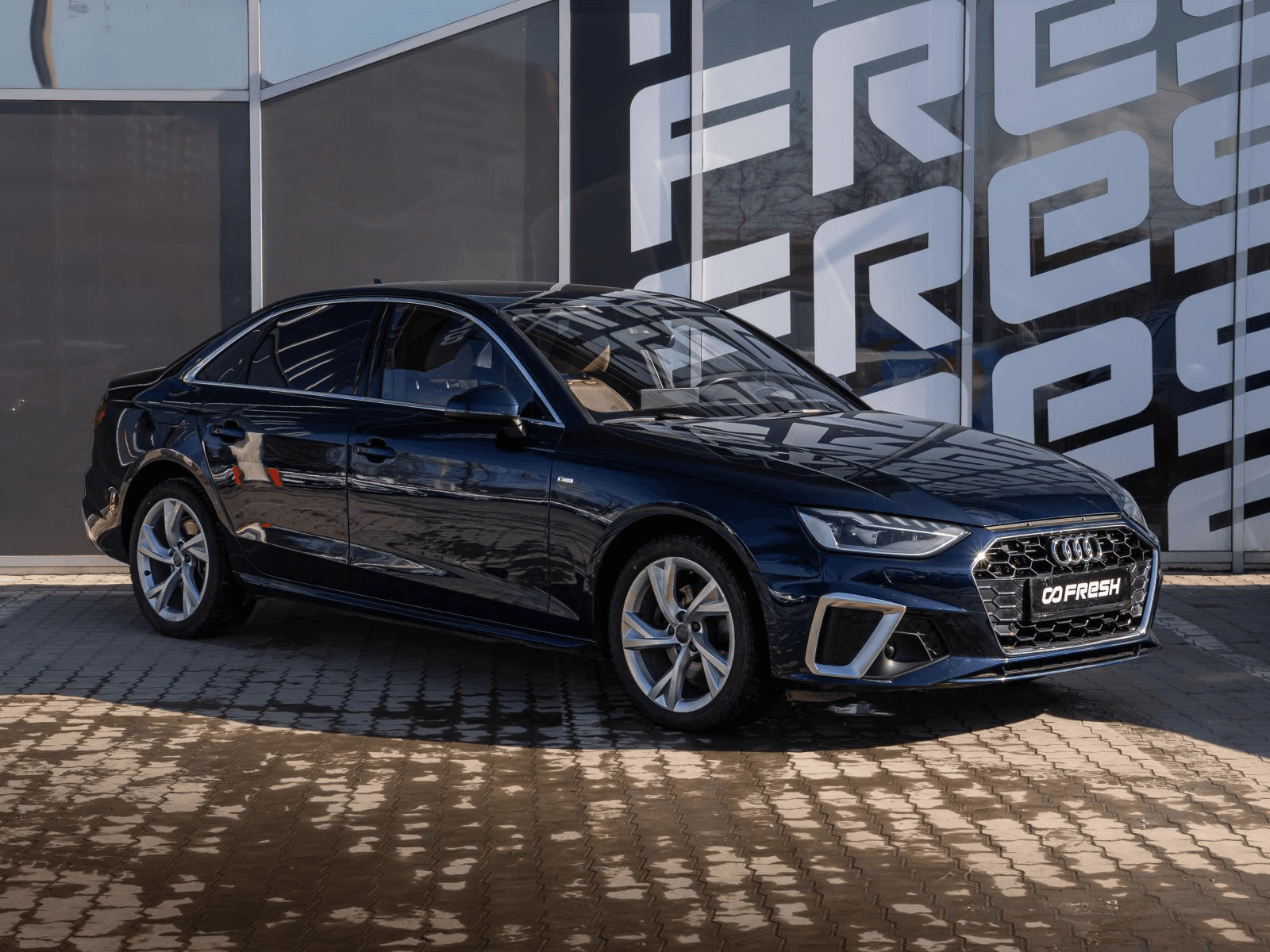 Audi A4 2020 — купить в Краснодар