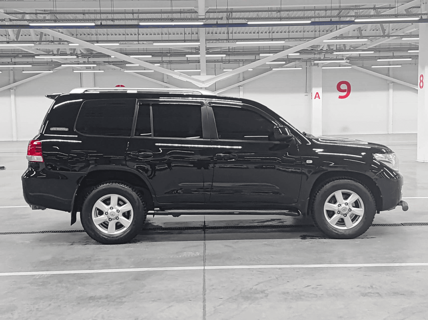 Toyota Land Cruiser 200 2011 — миниатюра 4