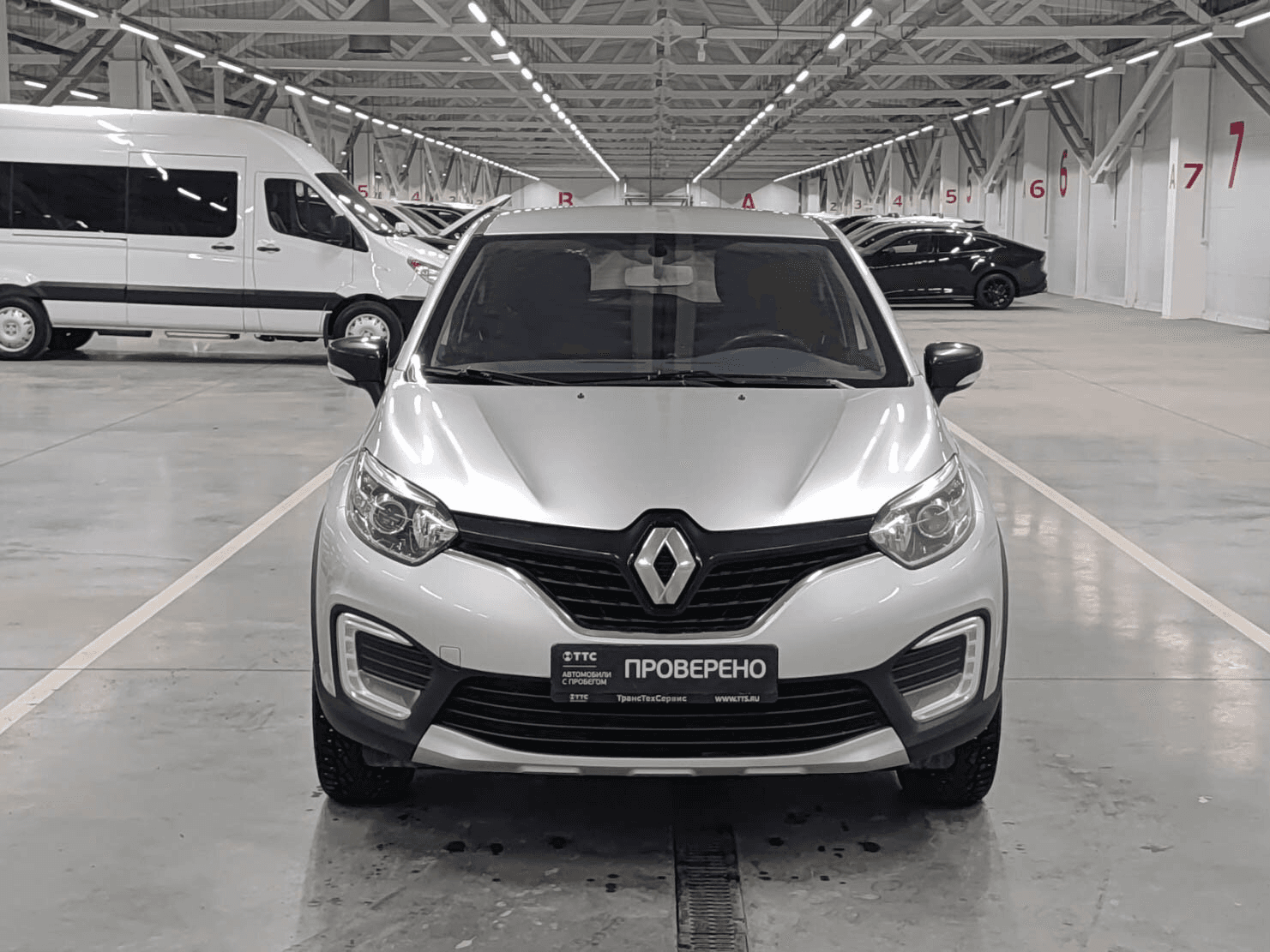 Renault Kaptur 2018 — миниатюра 2