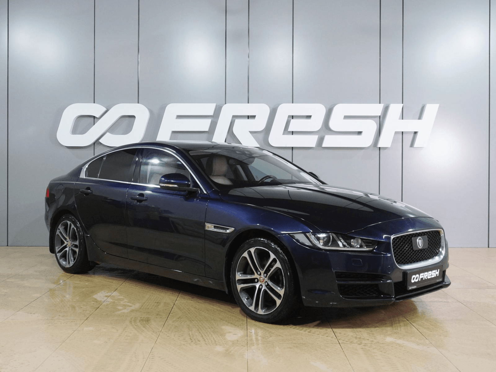 Jaguar XE — купить