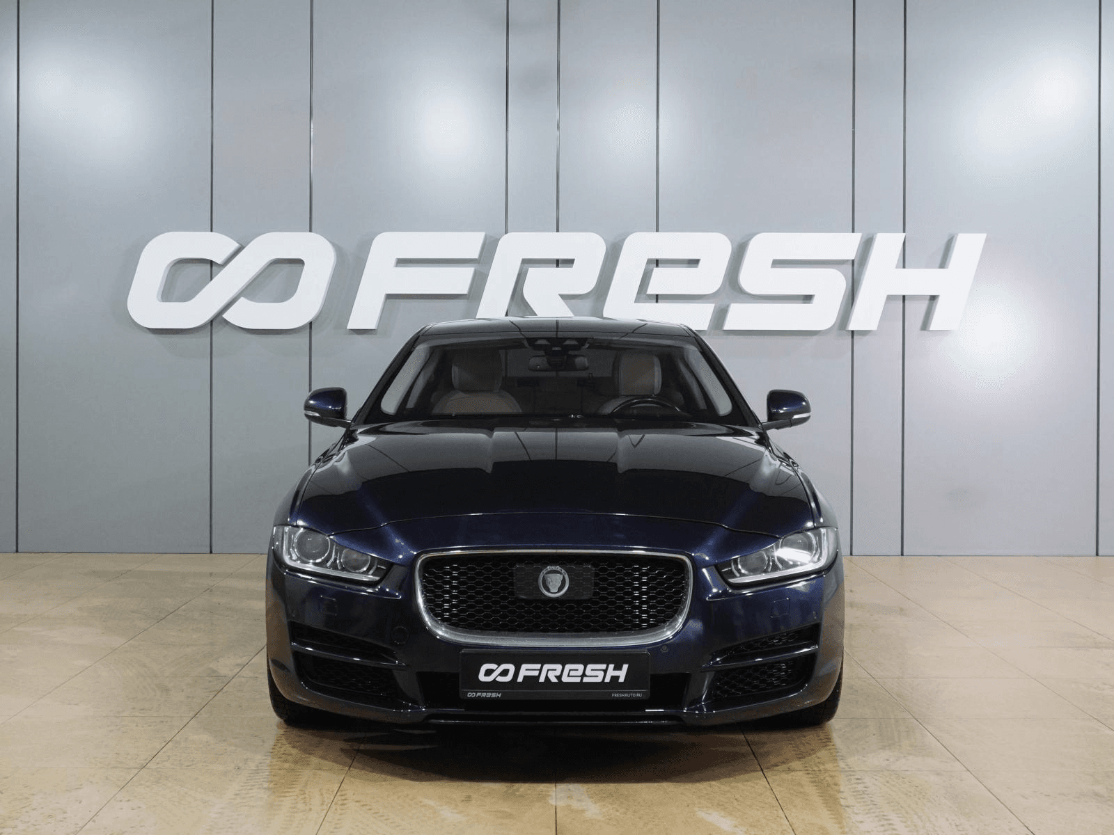 Jaguar XE 2016 — миниатюра 3