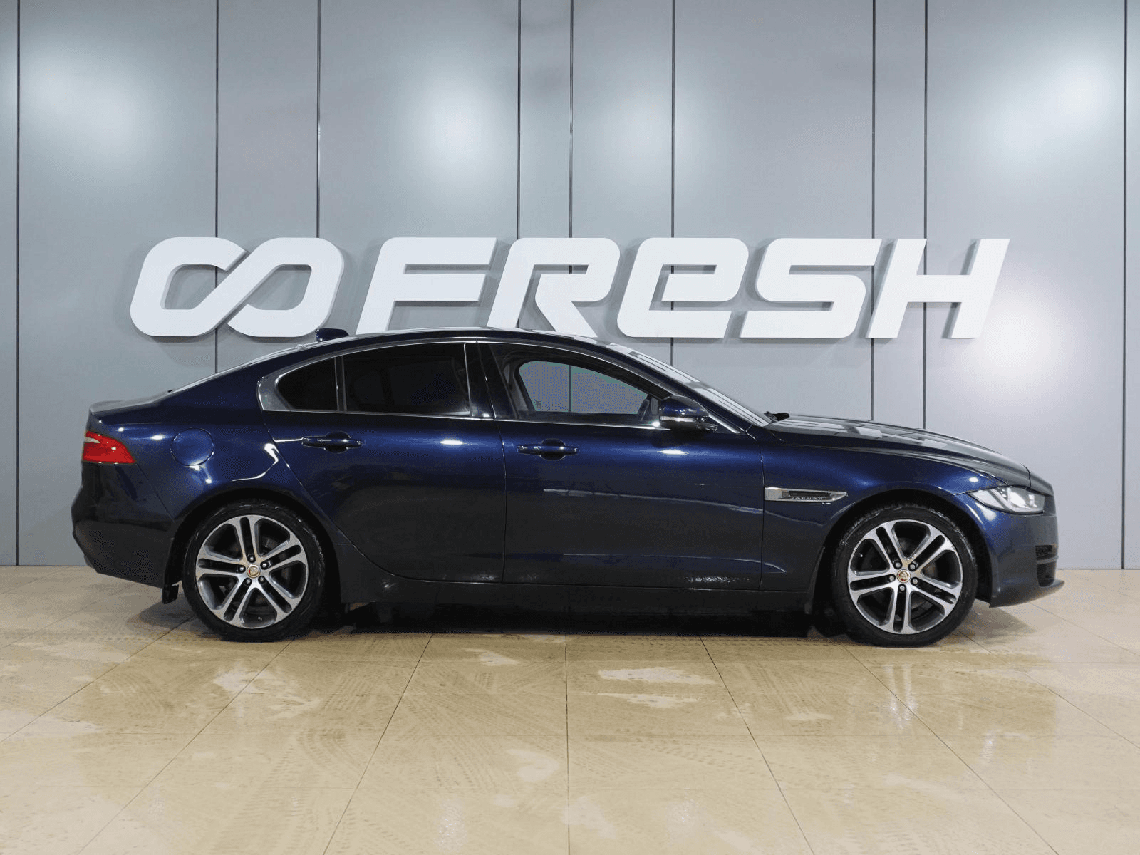 Jaguar XE 2016 — миниатюра 5