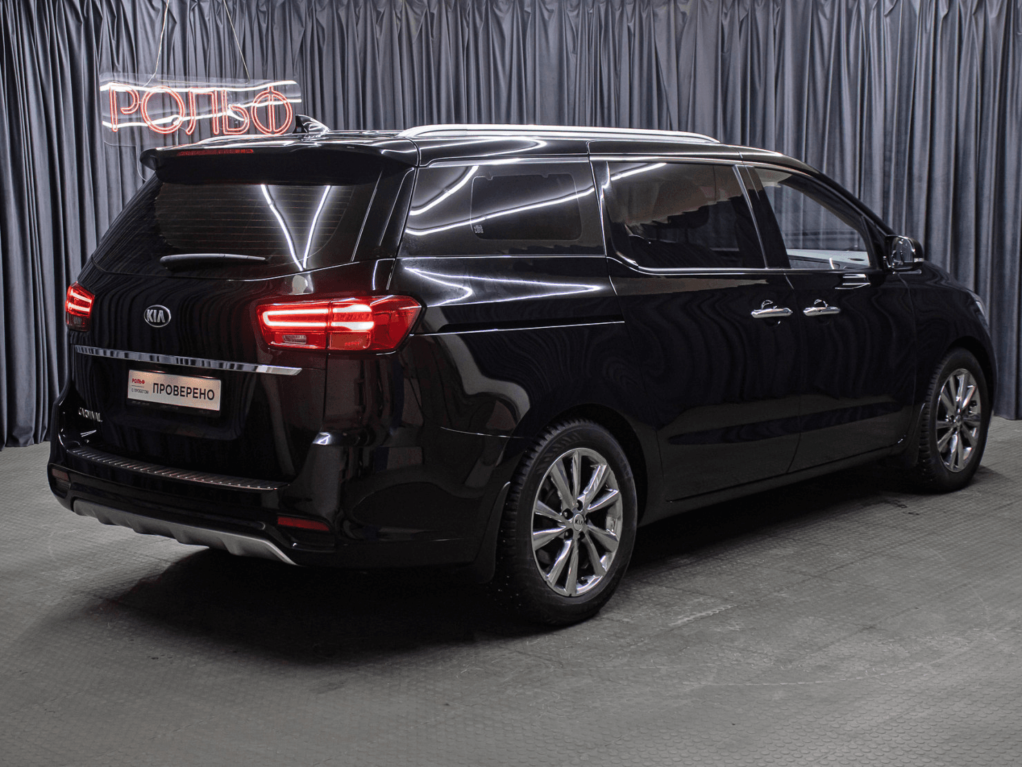 KIA Carnival 2019 — миниатюра 5