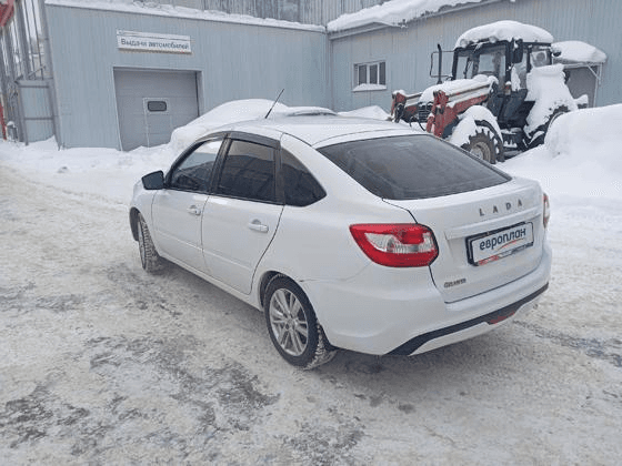 LADA Granta лифтбек 2024 — миниатюра 4