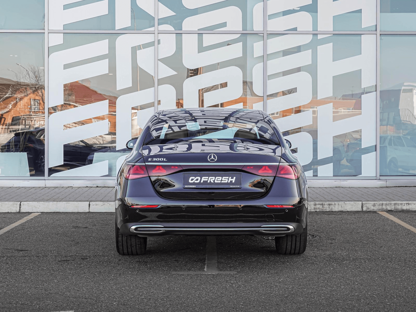 Mercedes-Benz E-Класс 2024 — миниатюра 4