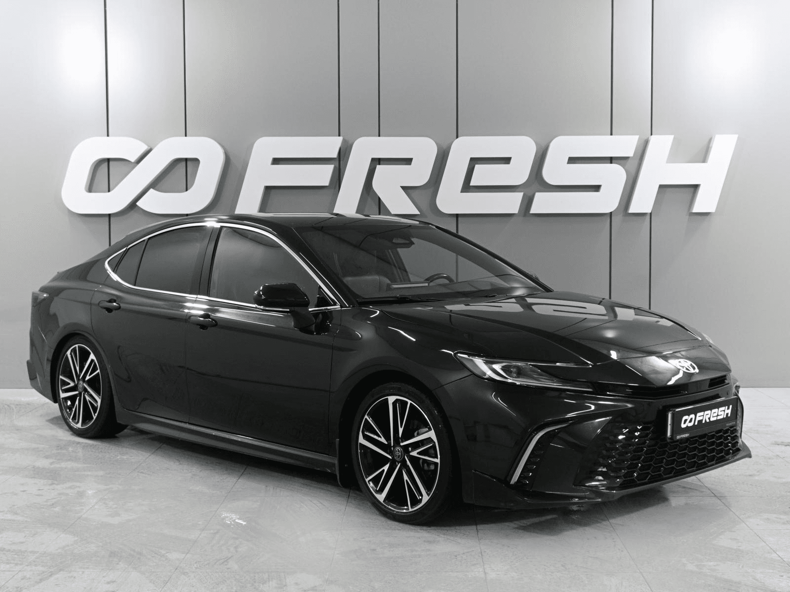 Toyota Camry 2024 — купить в Ростов-на-Дону