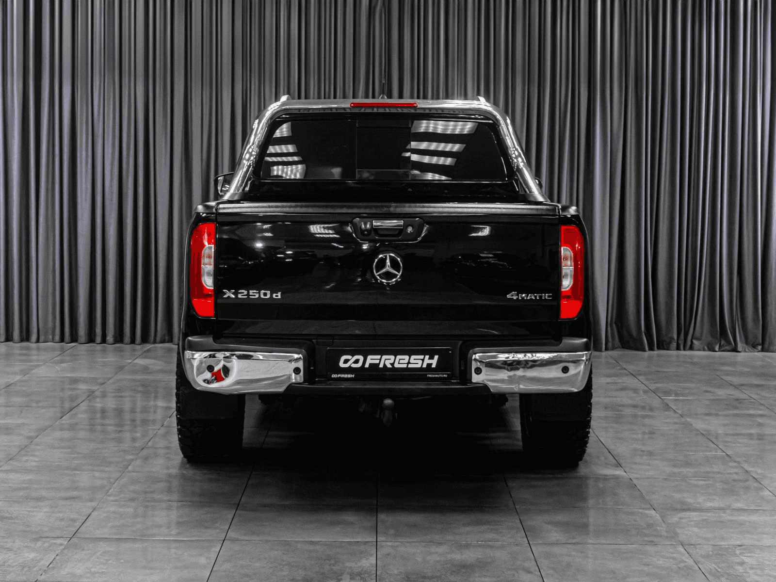 Mercedes-Benz X-Класс 2018 — миниатюра 4