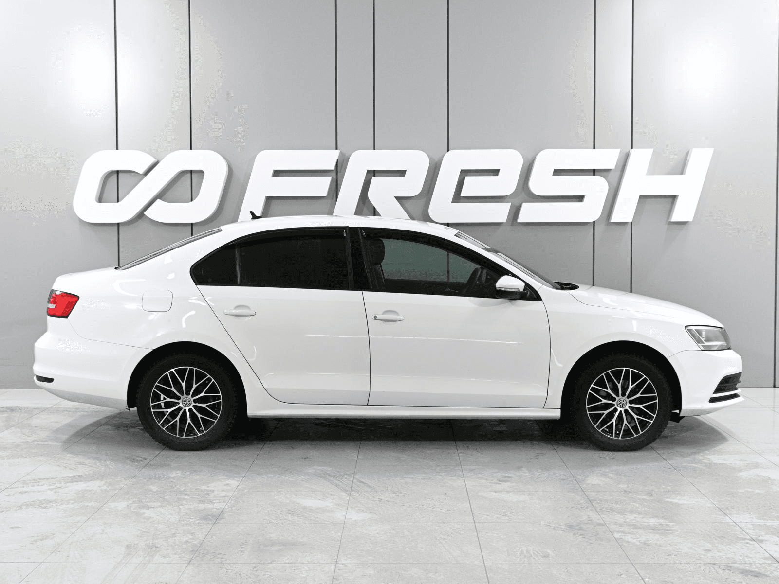 Volkswagen Jetta 2015 — миниатюра 5