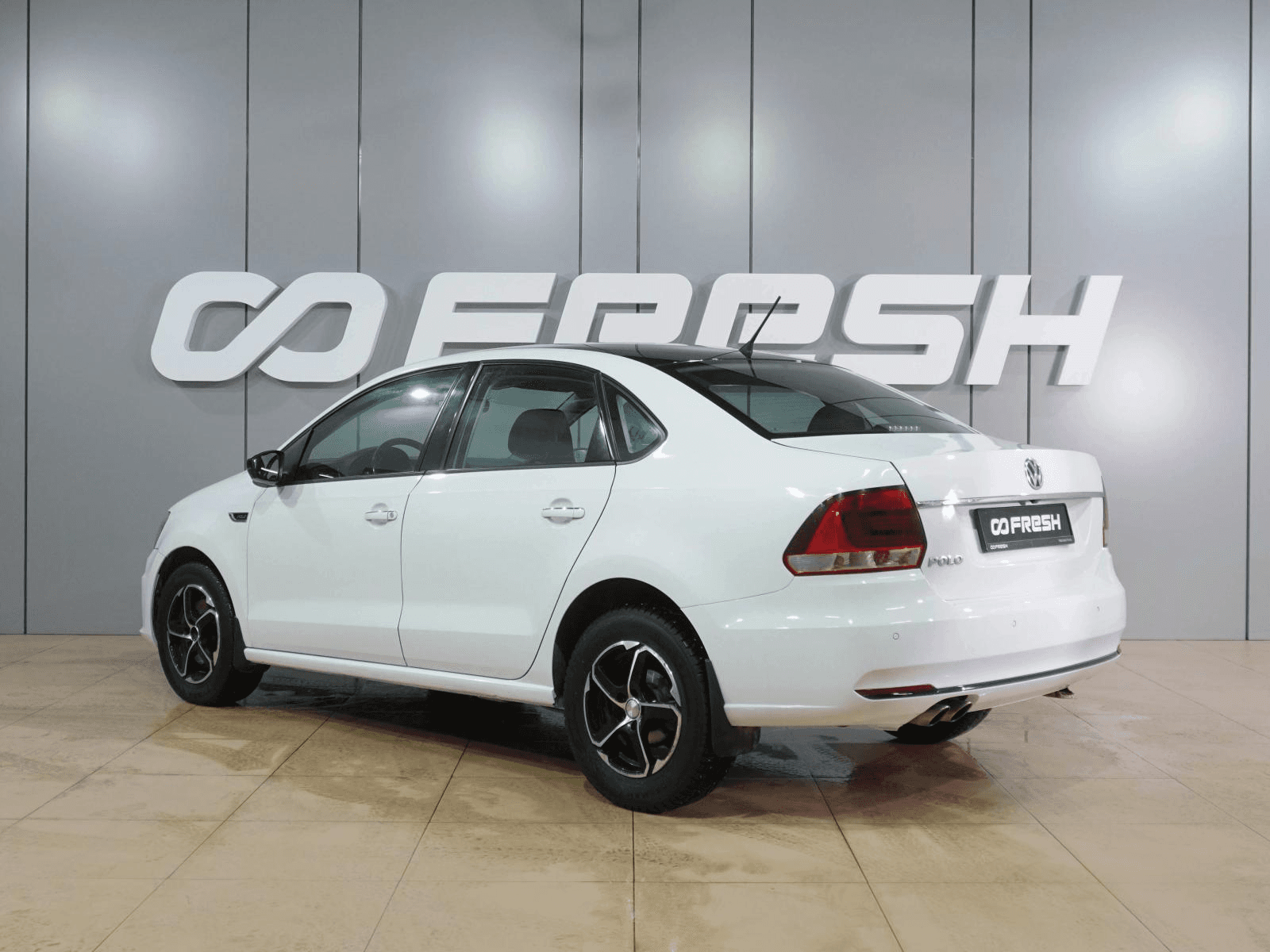 Volkswagen Polo 2016 — миниатюра 2