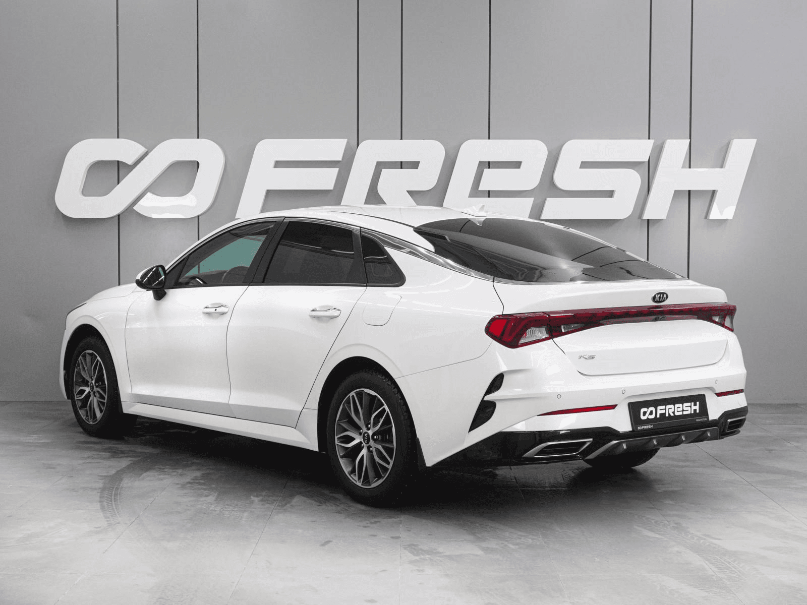 KIA K5 2021 — миниатюра 2