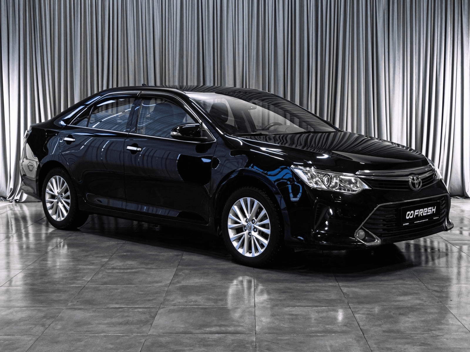 Toyota Camry 2014 — купить в Тюмень