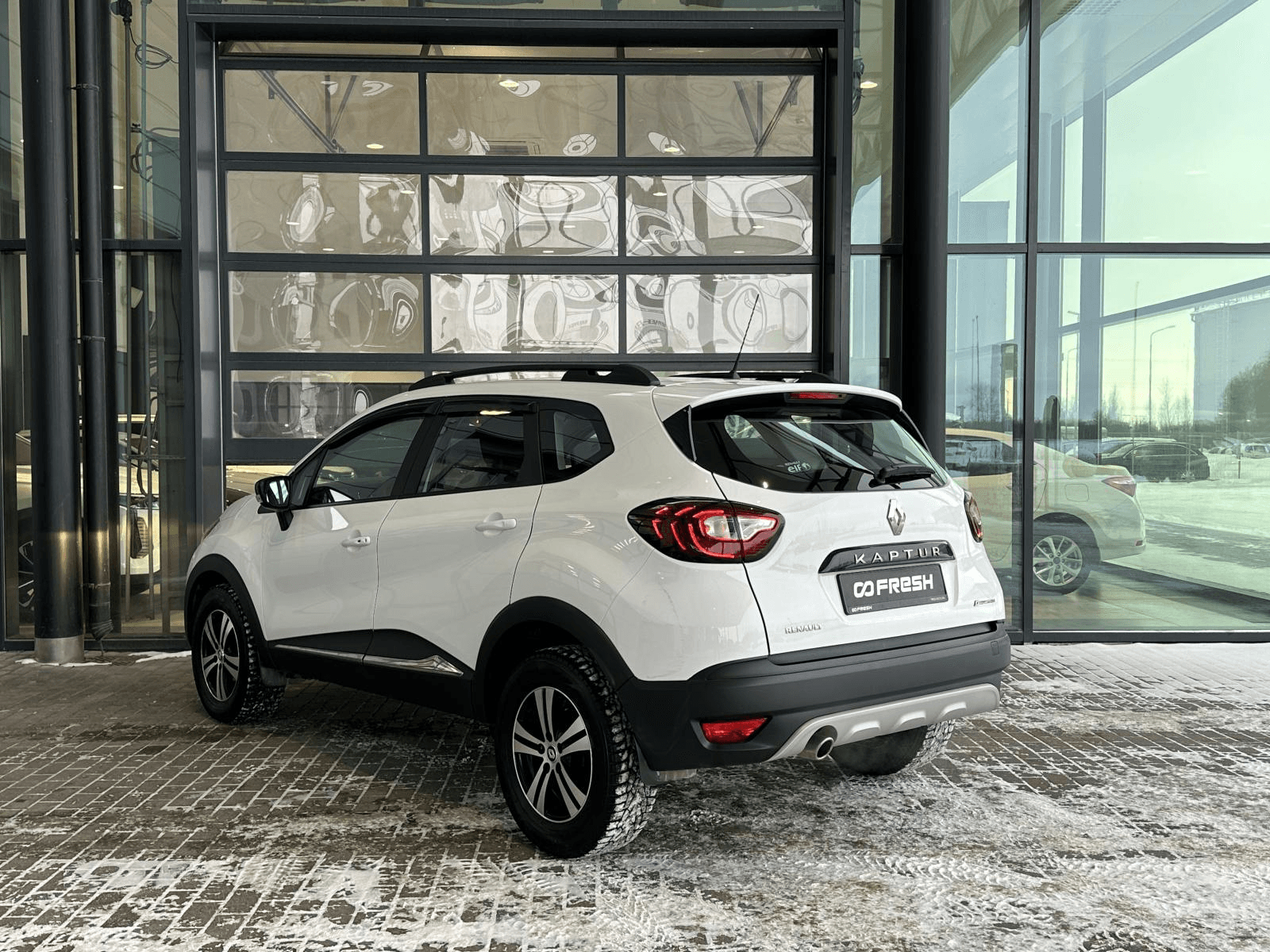 Renault Kaptur 2019 — миниатюра 2