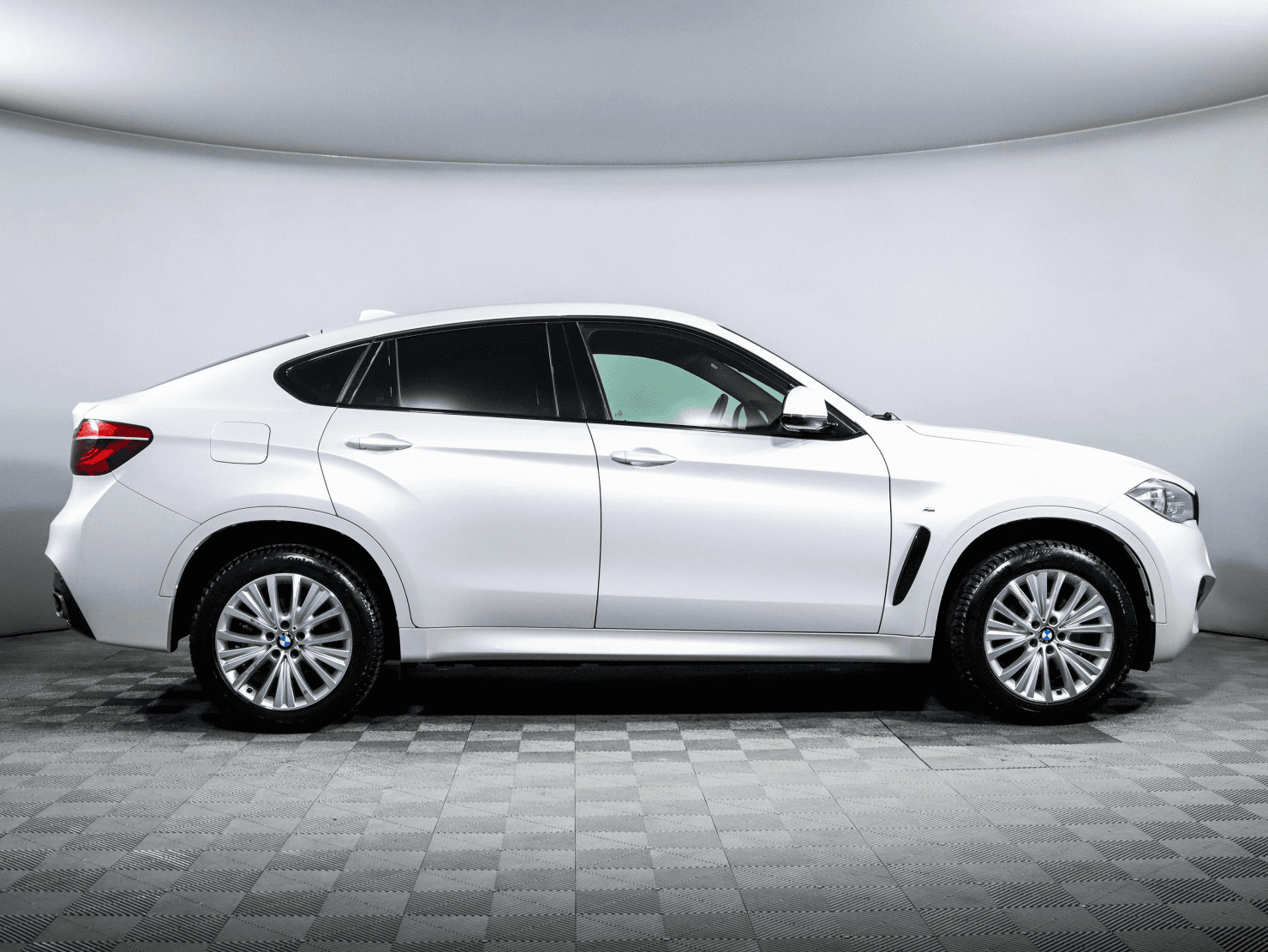 BMW X6 2018 — миниатюра 4