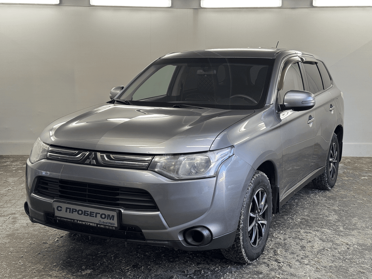 Mitsubishi Outlander 2013 — купить в Москва