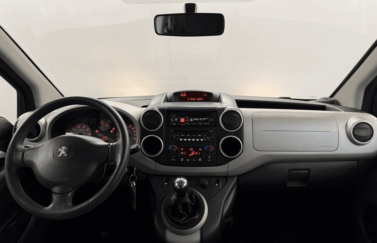 Peugeot Partner 2012 — миниатюра 5