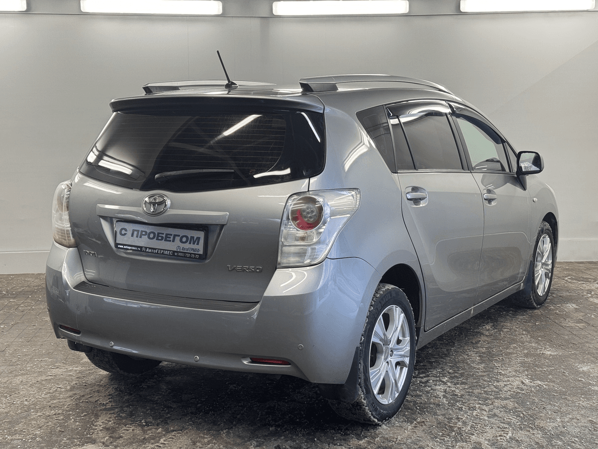 Toyota Verso 2011 — миниатюра 4