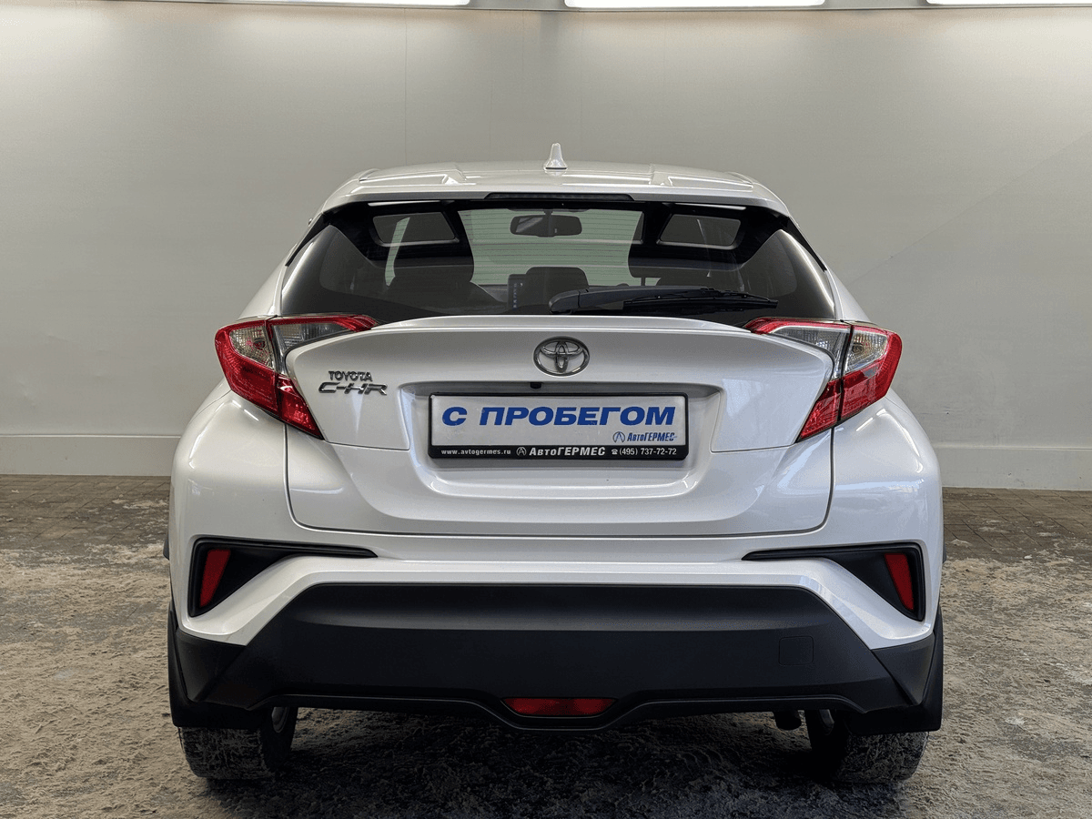 Toyota C-HR 2018 — миниатюра 3