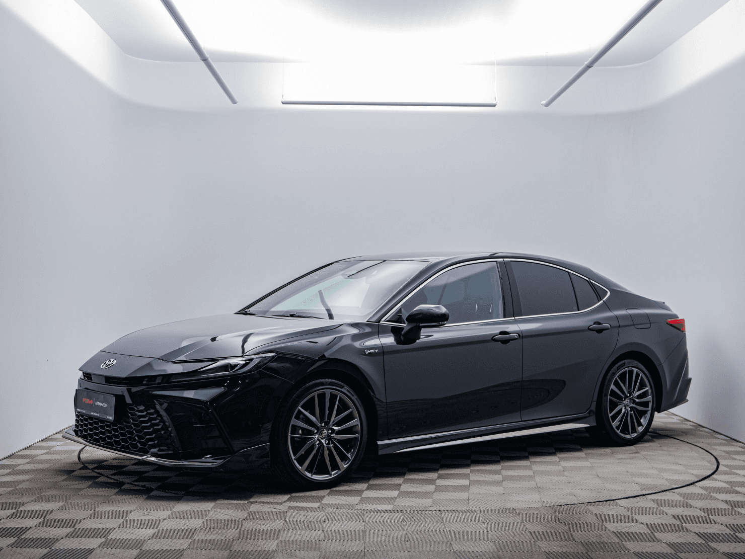 Toyota Camry 2024 — купить в Москва