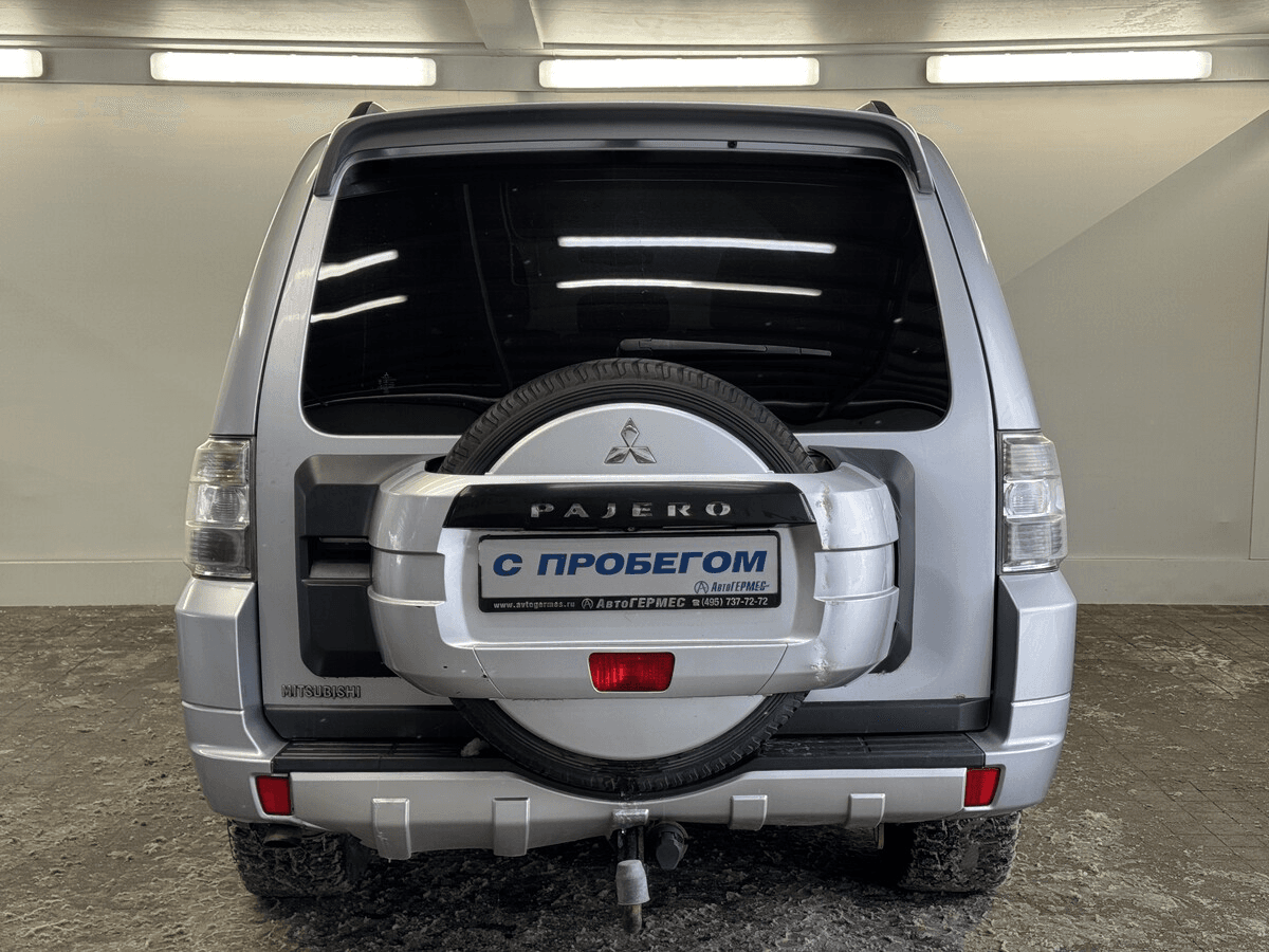 Mitsubishi Pajero 2012 — миниатюра 3