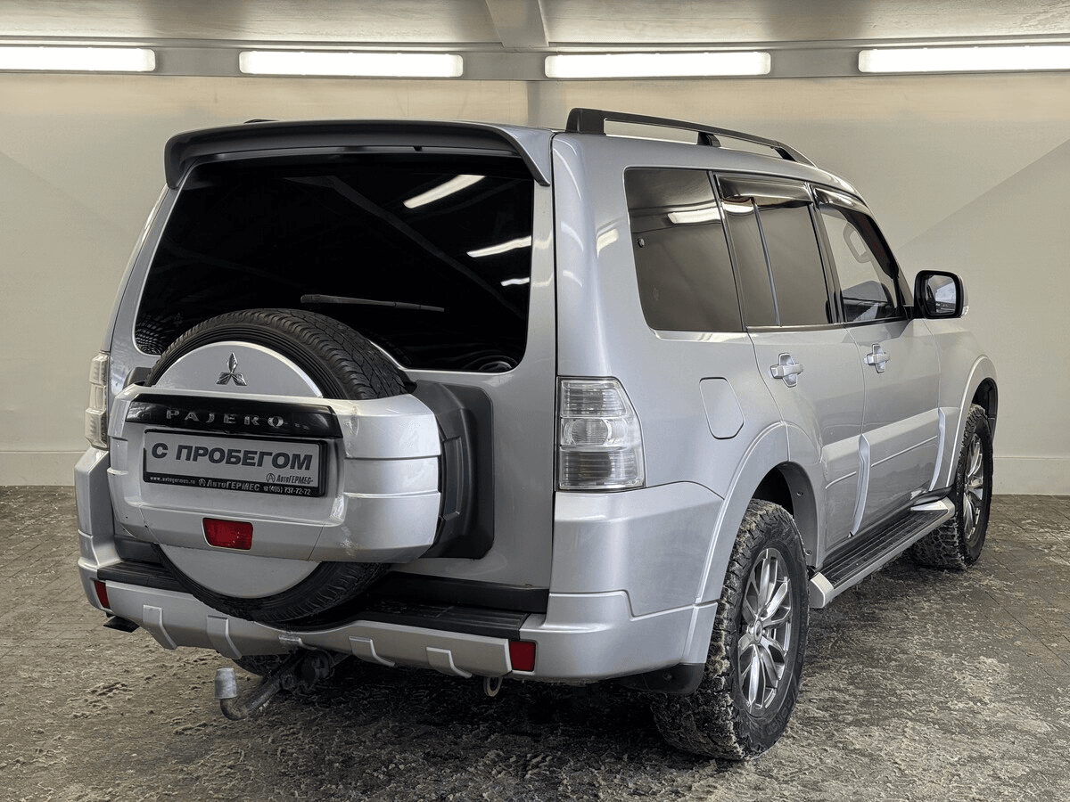Mitsubishi Pajero 2012 — миниатюра 4