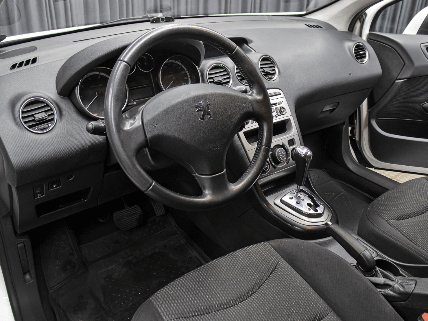 Peugeot 408 2012 — миниатюра 5